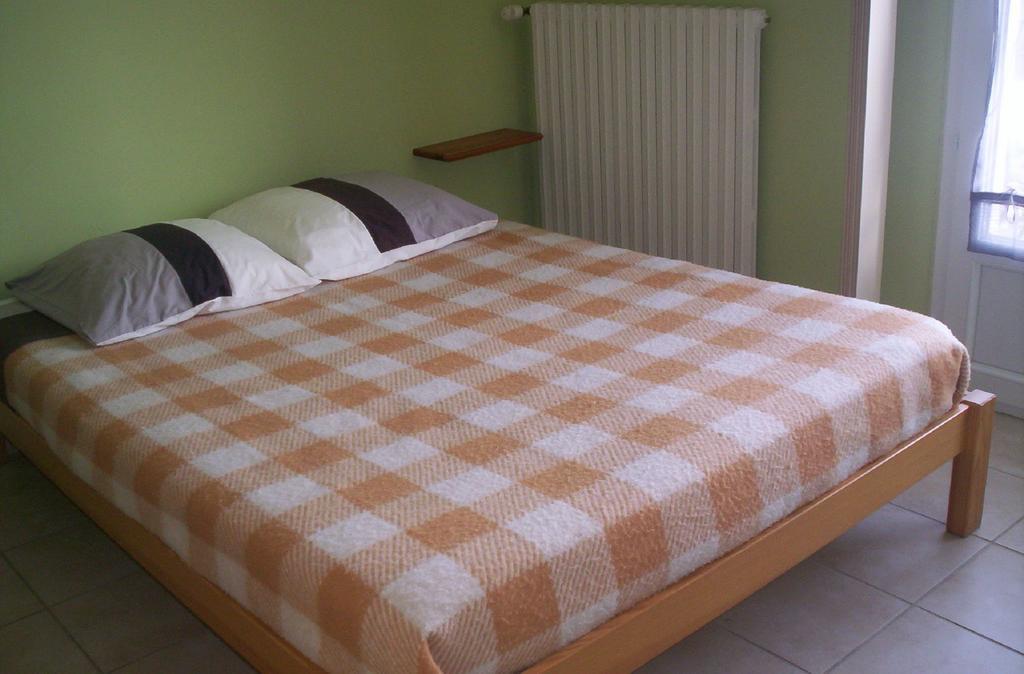 Le Vermondois Le Bacon Bilik gambar